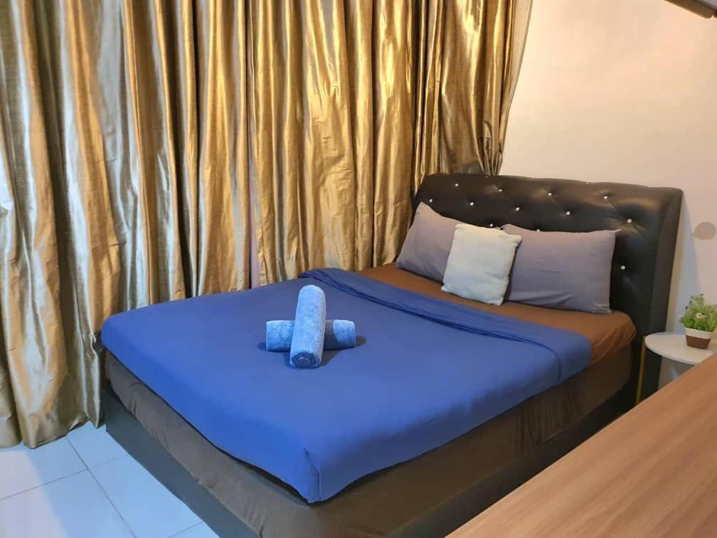 קואלה לומפור Regalia Suites Klcc View Rooftop Infinity Pool By Angkasa Homes מראה חיצוני תמונה